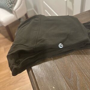 Lululemon aligns
